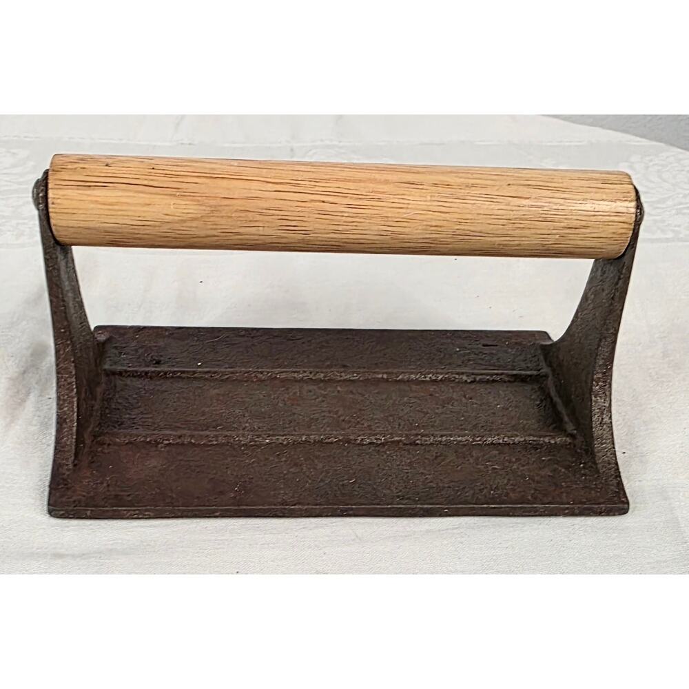Vintage Cast Iron Bacon Press w/Wood Handle Pig & Flower 3 1/2" Tall 6 1/2" Wide